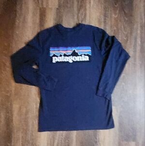 Patagonia Navy Long Sleeve Tee Med Regular Fit Responsibili-tee  Athleisure